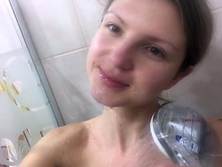 Amateur blondie solo anal masturbation