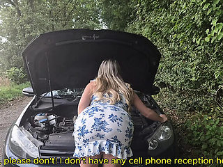 Litclit69 Gets Her Big Ass Fucked by Stranger After Car Breakdown - Outdoor Anal & Cumshot