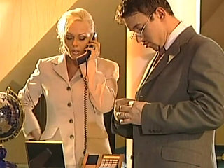 The Young Patient Fucks the Psychologist in the Bathtub