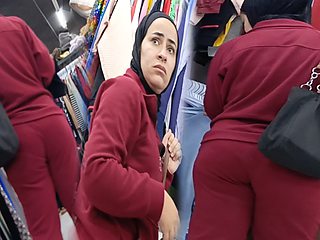 Bedouin arbic whore with a great ass