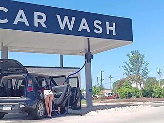 Haybabe at the Carwash