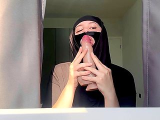 Nviz has a wild time with dildos and toys while gargling