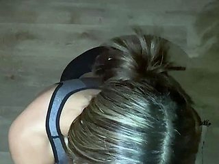 amateur blowjob cumshot finish in her mouth