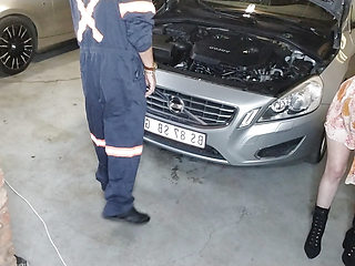 Housewife didnt have enough to fix her car