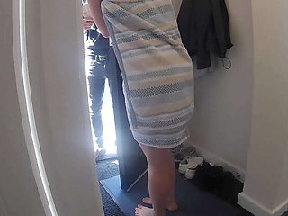 Young Divorced MILF Sofie Lund Seduces Delivery Guy with Flashing and No Condom Creampie