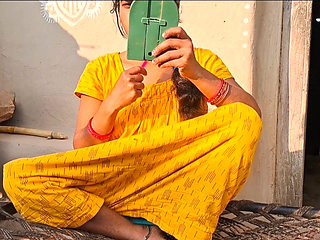 Beautiful Desi Wife paying