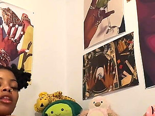 Fuck Machine Footjob