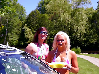 Teen Sluts Get Fucken at the Car Washing!