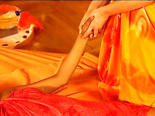 Touch the Body: Tantra Lesbian Massage: Part 2