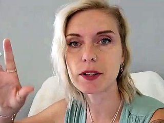 Lexi Snow - Boss Shrinks Her New Personal Assistant