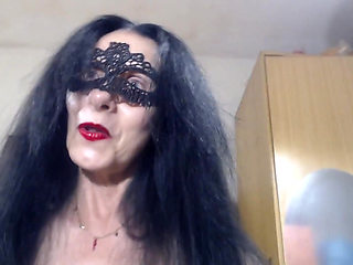 Tights That Show Your Feet and Are Triggered