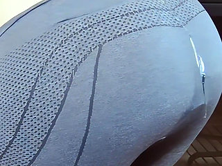 I Get Plugged and Soaked in Piss on My Grey Leggings