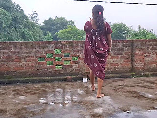 Desi Neha Bhabhi First Time Sex