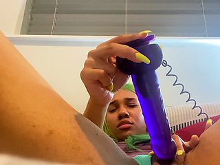Sexy hottie Anetta Keys enjoys a solo toy masturbation