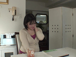 Japanese milf fucked hard in amateur sex video