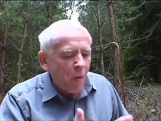 Old and young pussy fucking threesome picnic