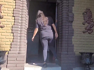 Fucked in Queen Jesebel's Royal Bedroom