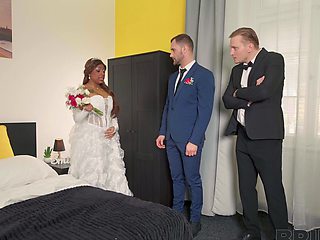 Hot bride Vicky Menage gets fucked in doggy style