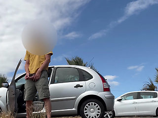 BeENJoY - Jerking me on car and take a big load in front of drivers. Very risky Be Enjoy to have sex outdoors! Exhib life