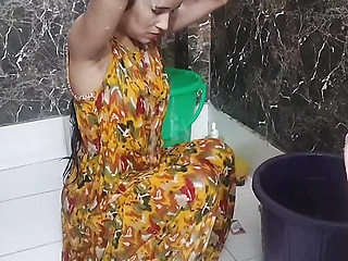 Muslim girl ko paise dekar jabar dasti chod diya