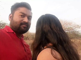 Desi Indian Bhabhi Kavita Hot Outdoor Fuck with Boss - Rough Missionary & Doggy Style