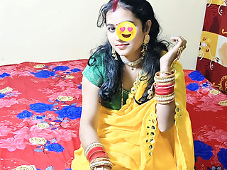 Desi Mast Maal Ko Ghar Bulakar Saree Utha kar Choda