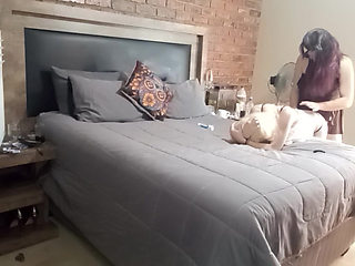 Too hungry y girls and two horny old men