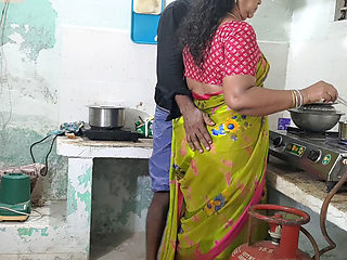Uncut Homemade Romance Hot Mother-in-law's Kitchen Counter Action While Cooking