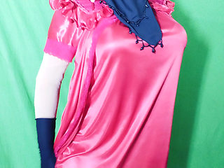 Indian hot beautiful Bhabhi dancing and having sex openly in her room