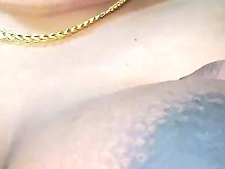 Sandra Hot Bhabhi Brust Scene No. 1