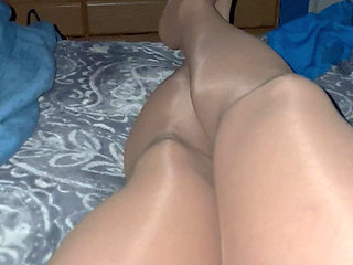 Jacking off In nylons