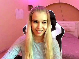 Blonde teen Sierras first erotic masturbation video