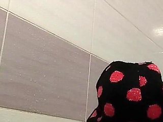 Amateur Wife Takes a Shower, Hairy Pussy, Big Ass.