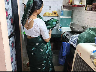 Desi Bhabhi Sagita Sharm Fucked Hard in Garden - Indian Outdoor Sex
