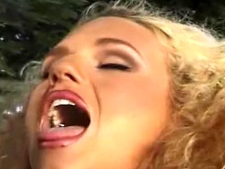 Screw My Wife Club featuring inamorata's mature scene