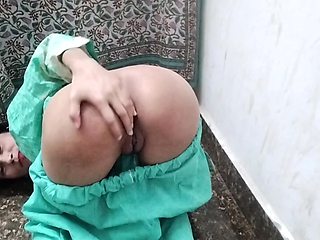 Buaa Ki Ko Jabar Dasti Patak Ke Pel Diya