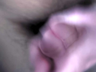 Lonely guy masturbating(cumshot a lot)