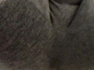 Sqauting Pissing My Pants