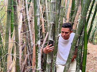 ANAL SEX IN THE WOODS: Kitty DJ's GIANT ASS has no limits outdoors