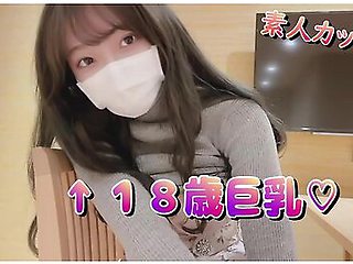 Tートハメ撮り18歳の巨乳彼女か温泉旅館て声を我慢しなから絶頂素人カッフル/美女//ハイハン/スマホ撮影/リアル/主観動画/ハメ撮り/野外露出