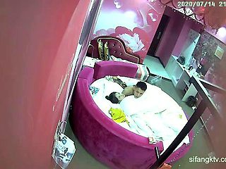 Horny fat arab housewife fingered on amateur hidden cam