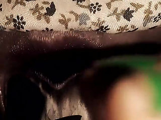Desi bhabhi dildo play on her pussy and full enjoying