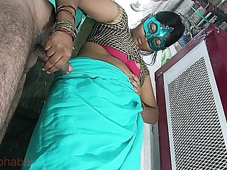 Pyari Bhabhi Hindi Sexy Video – Desi Bhabhi Xxx Xvideo with Hindi Audio, Creampie Fingering Handjob Tight Pussy, Indian Homemade Rough Sex Couple, Desi Wife Village Aunty