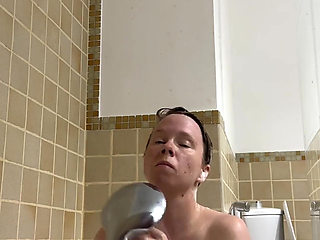 Hot Teen Soaped up and Shaved