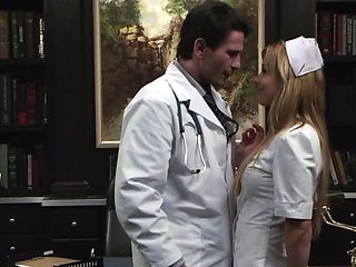 Roughly doctor takes a scandalous nurse to get it on with her