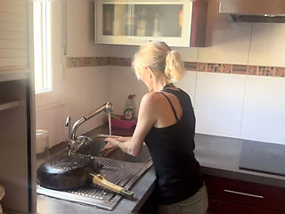 Hot Spanish Wife Blows in Kitchen While Washing Dishes - Cum in Mouth POV