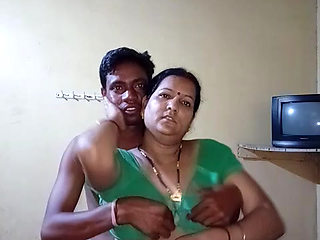 Old Desi Aunty Sex Young Boy Full hard sex