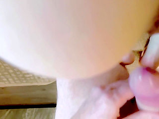Euroasian slut fucked sideways on casting couch