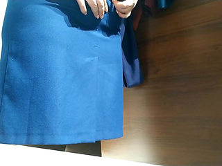 Curvy Mature Woman - Video From a Shopping Mall Fitting Room