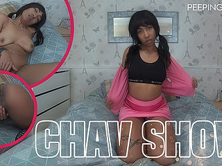 Pink British Chav Wants You to Watch!